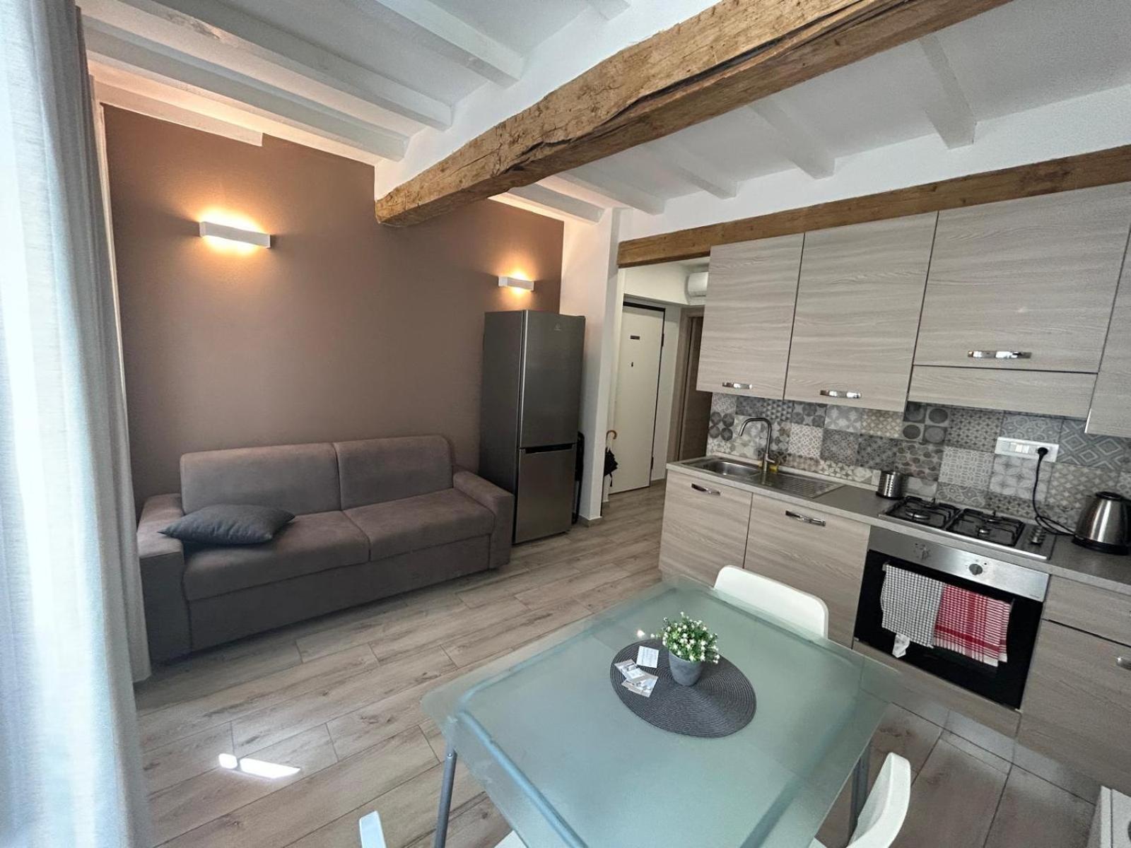 Appartamento Borgo Guazzo Flat Parma